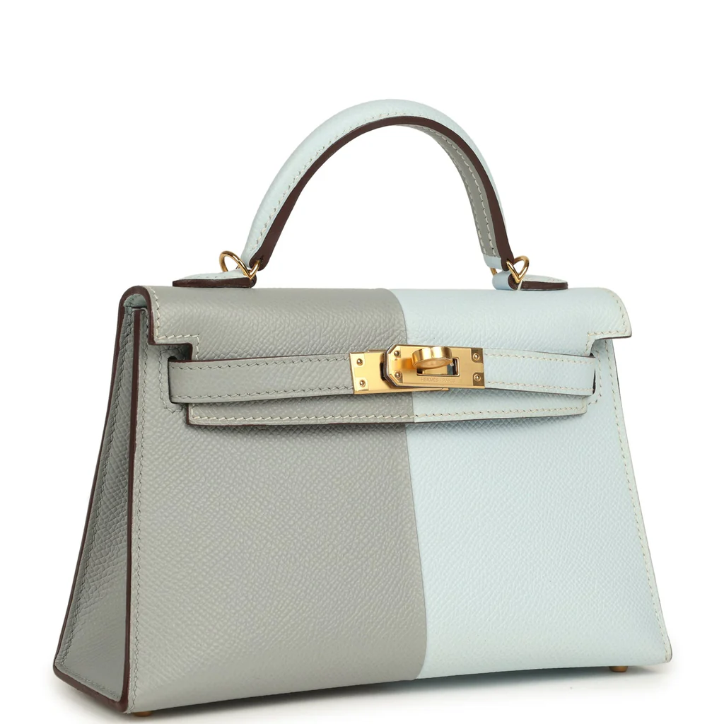 Hermès Special Order (HSS) Kelly Sellier 20 Casaque Bleu Brume and Bleu Glacier Epsom Brushed Gold Hardware - Image 4