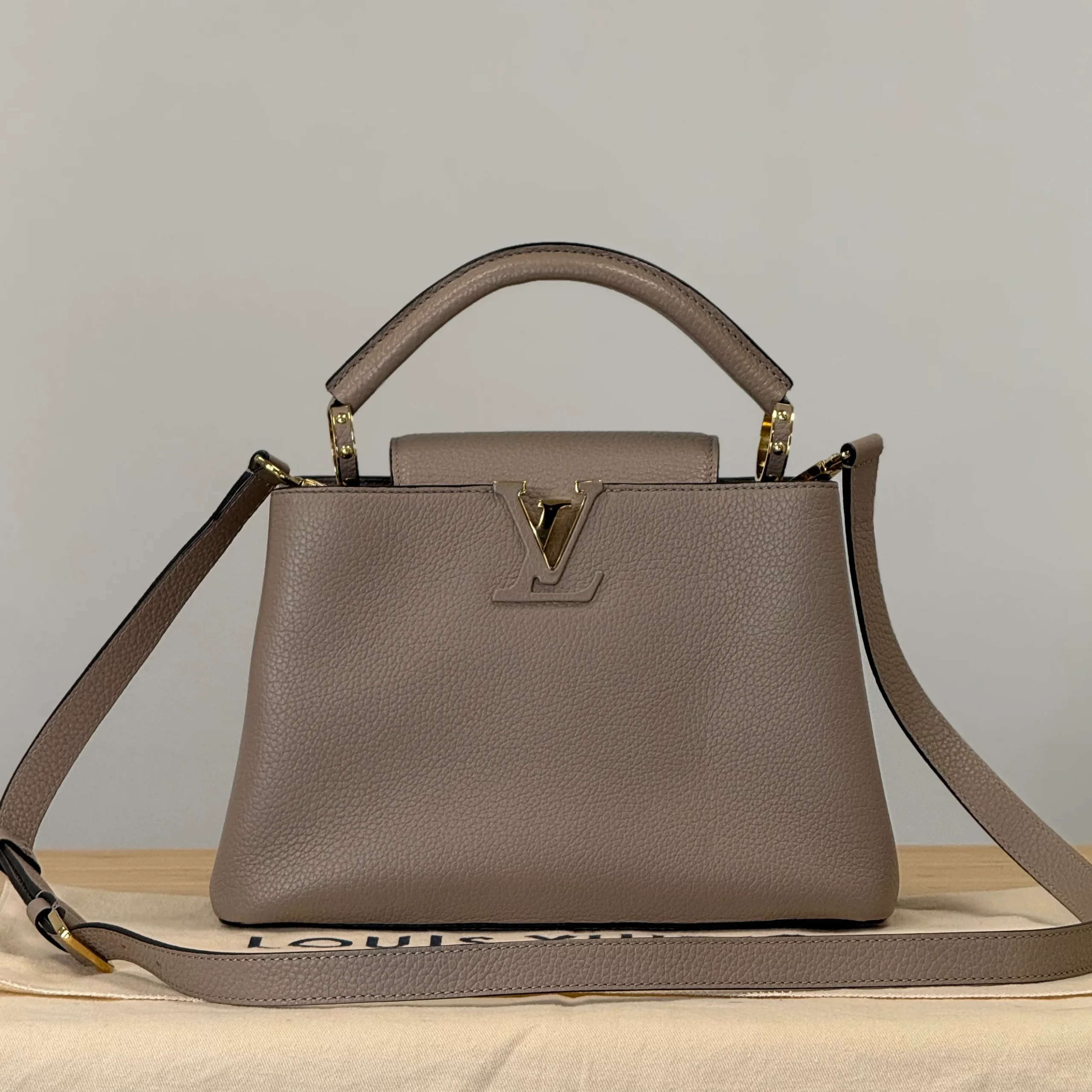 Louis Vuitton Capucines BB