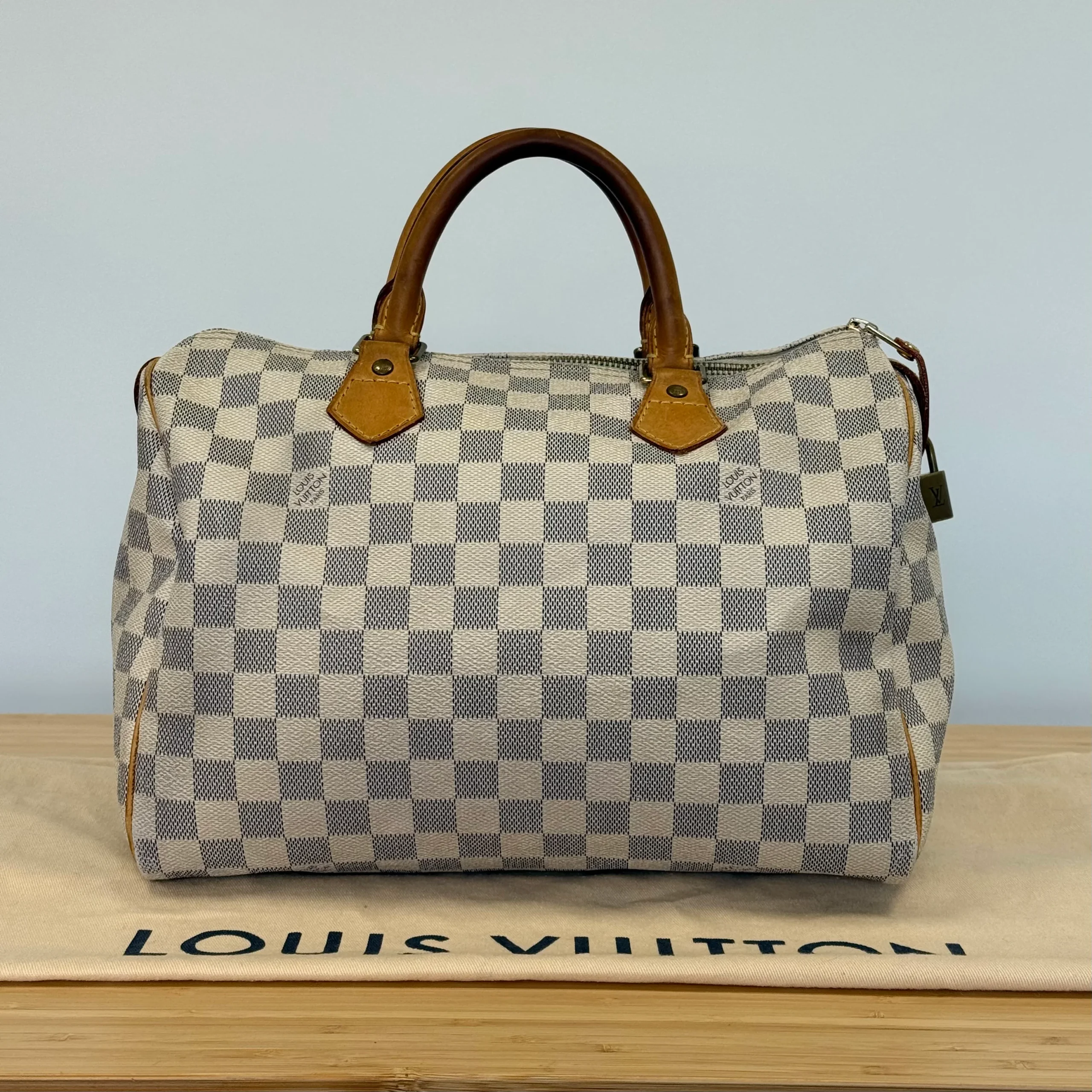Louis Vuitton Speedy 30