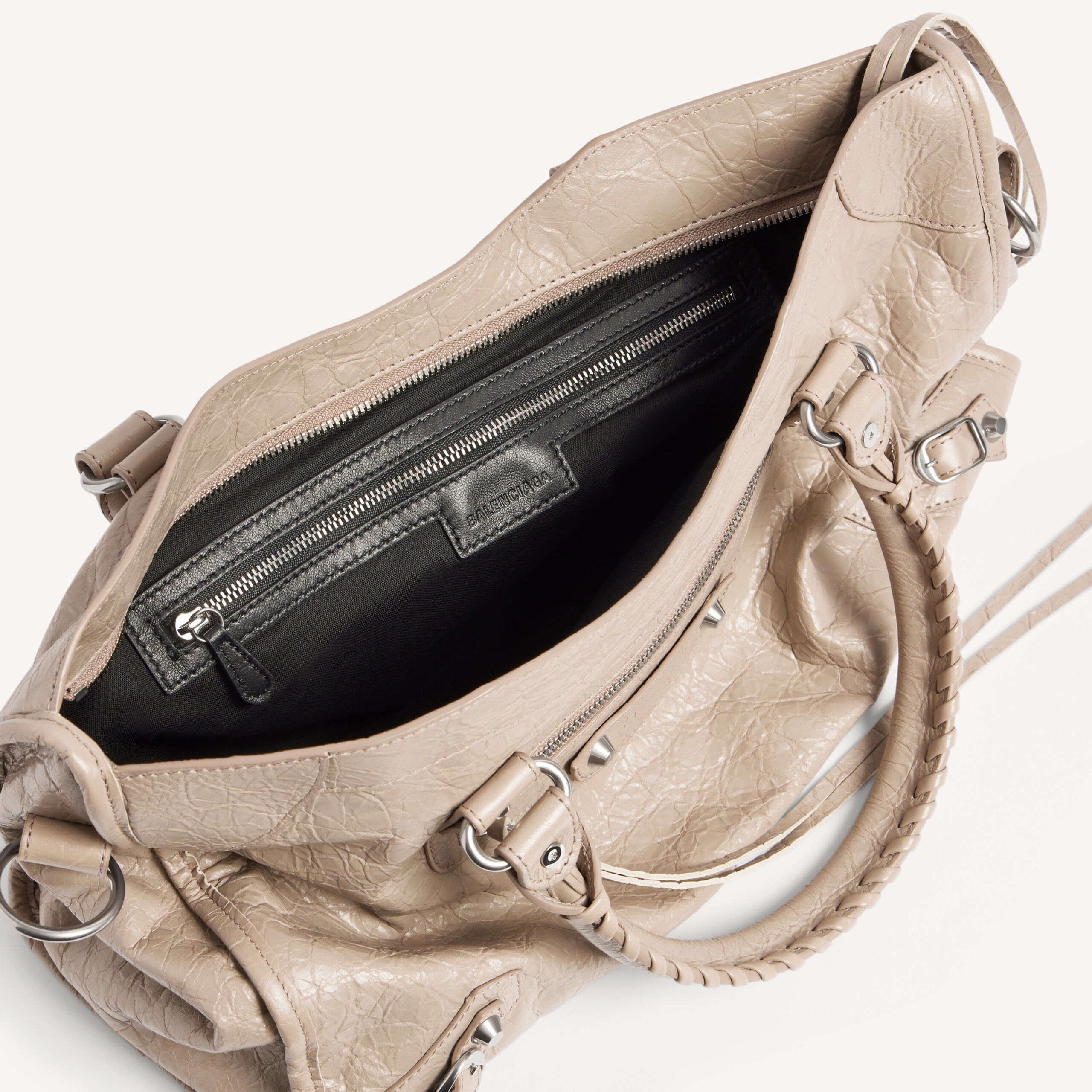 Aged Lambskin Le City Bag Medium Beige - Image 9