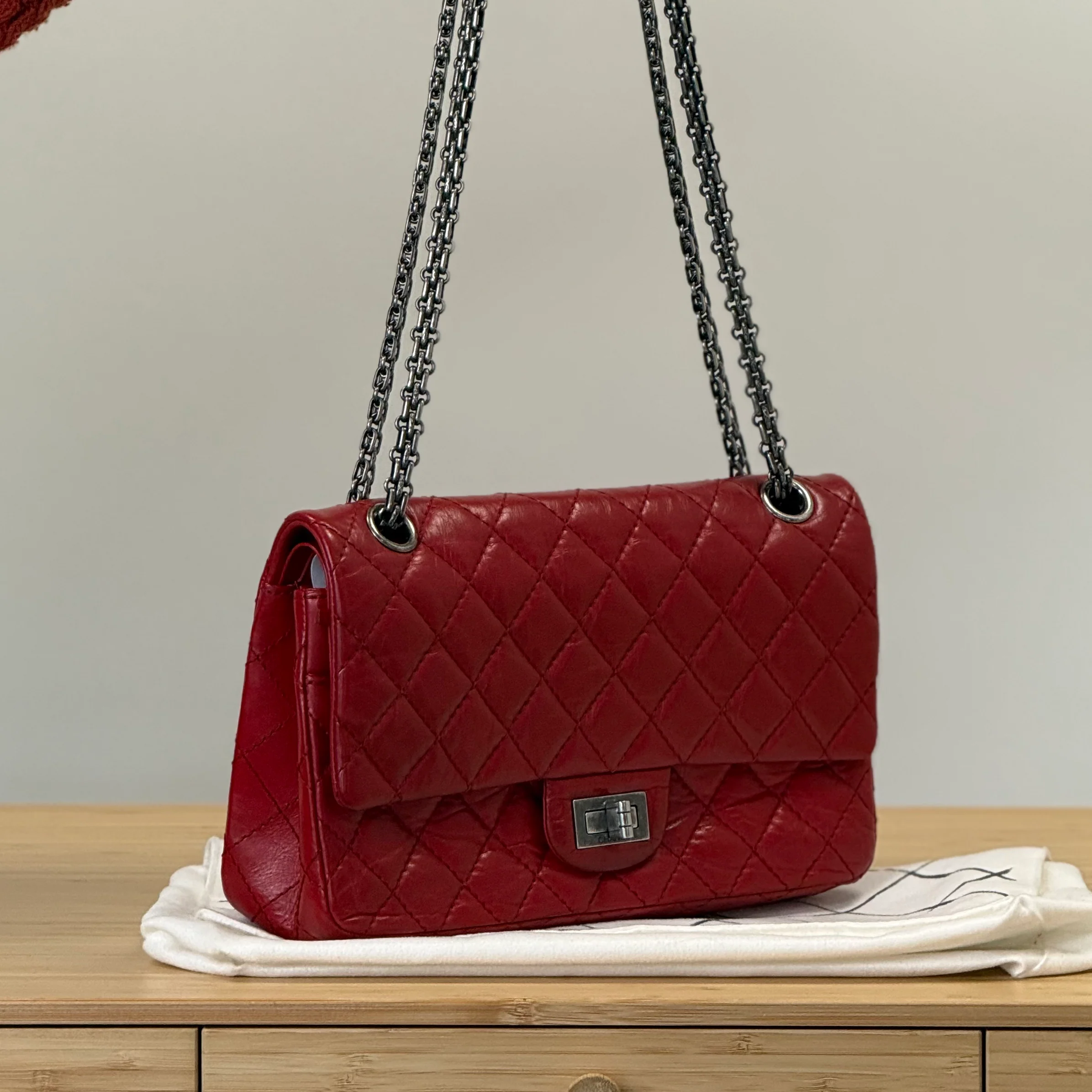 Chanel 2.55 Reissue - Image 3