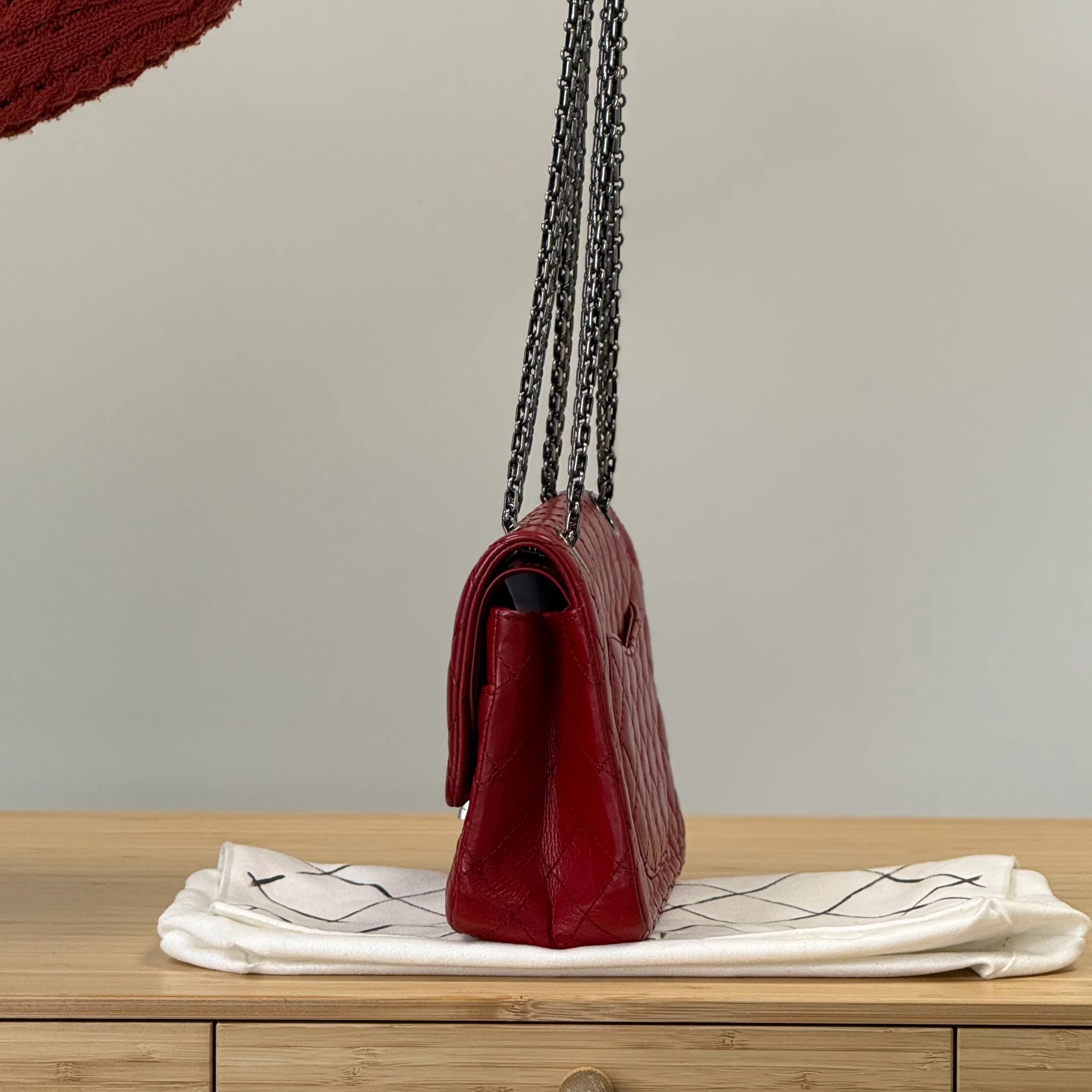 Chanel 2.55 Reissue - Image 5